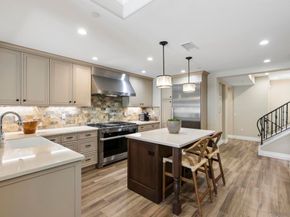 718 Silver, La Jolla CA 92037