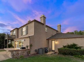7663 Circulo Sequioa, Carlsbad CA 92009