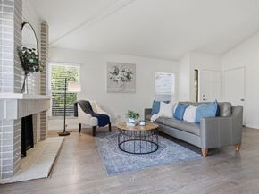1998 Cambridge Ct, Vista CA 92081