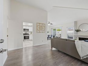 1998 Cambridge Ct, Vista CA 92081