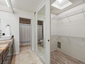 1998 Cambridge Ct, Vista CA 92081
