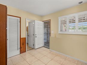 6401 La Jolla Scenic Dr S, La Jolla CA 92037