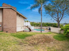 6401 La Jolla Scenic Dr S, La Jolla CA 92037
