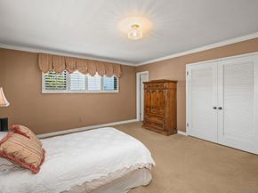 6401 La Jolla Scenic Dr S, La Jolla CA 92037