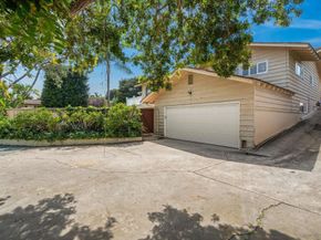 6401 La Jolla Scenic Dr S, La Jolla CA 92037