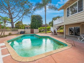 6401 La Jolla Scenic Dr S, La Jolla CA 92037