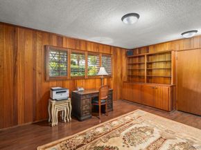6401 La Jolla Scenic Dr S, La Jolla CA 92037