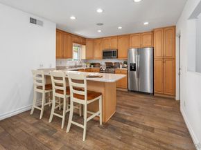 13871 Olive Grove Pl, Poway CA 92064