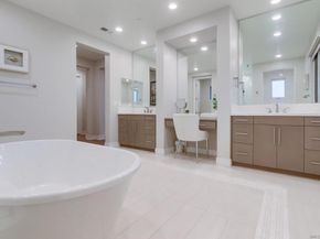 6372 Meadowbrush Cir, San Diego CA 92130
