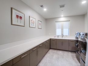 6372 Meadowbrush Cir, San Diego CA 92130