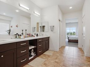 1675 Felicitas Lane, Escondido CA 92025