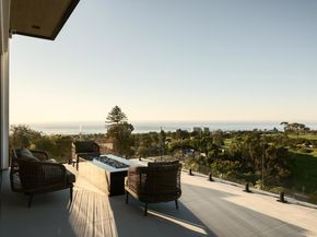 6627 Muirlands Dr, La Jolla CA 92037