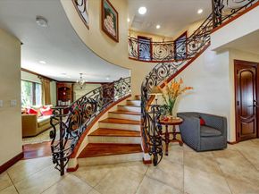 2540 Chatsworth, San Diego CA 92106