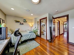 2540 Chatsworth, San Diego CA 92106