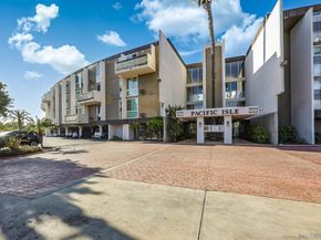 3050 Rue Dorleans 202, San Diego CA 92110