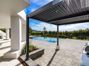 8308 Calle Del Cielo, La Jolla CA 92037