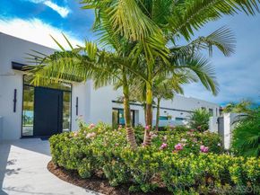 8308 Calle Del Cielo, La Jolla CA 92037