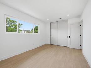 2610 Chestnut Ave, Carlsbad CA 92010