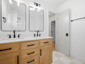 2610 Chestnut Ave, Carlsbad CA 92010