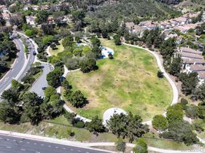 4874 Alberson, San Diego CA 92130