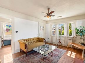 1975 Bacon St, San Diego CA 92107