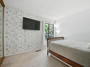 2352 Caringa C, Carlsbad CA 92009