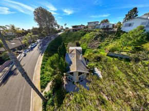 5628 Desert View Drive, La Jolla CA 92037