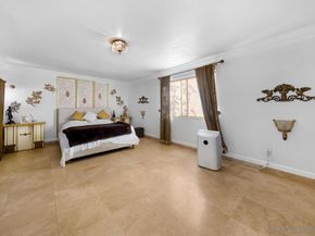 5628 Desert View Drive, La Jolla CA 92037