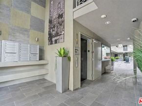 11023 Fruitland Drive 401, Studio City CA 91604