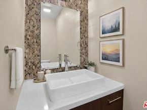 11023 Fruitland Drive 401, Studio City CA 91604