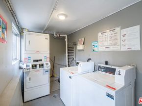 400 S Mariposa Avenue, Los Angeles CA 90020