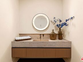 18100 Karen Drive, Tarzana CA 91356