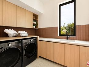 18100 Karen Drive, Tarzana CA 91356