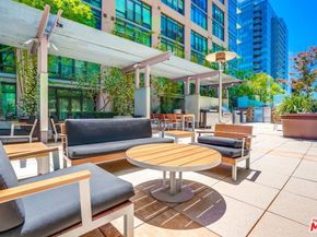 1100 S HOPE Street 1516, Los Angeles CA 90015