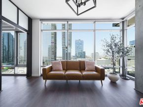 1100 S HOPE Street 1516, Los Angeles CA 90015