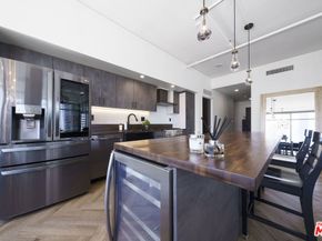 1100 S HOPE Street 1516, Los Angeles CA 90015