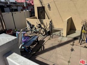 9 19th Avenue, Venice CA 90291