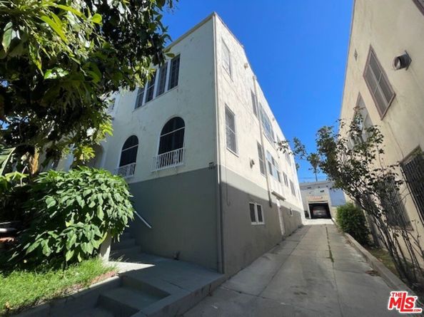 140 N Kenmore Avenue, Los Angeles CA 90004
