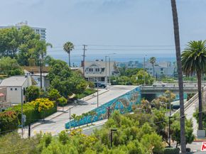 2510 4th Street A, Santa Monica CA 90405