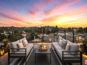 3223 Rowena Avenue, Los Angeles CA 90027