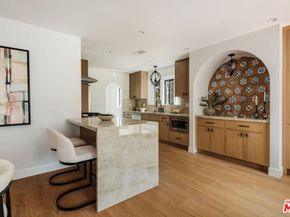 3936 Olmsted Avenue, Los Angeles CA 90008