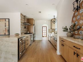 3936 Olmsted Avenue, Los Angeles CA 90008