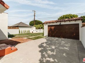 3936 Olmsted Avenue, Los Angeles CA 90008