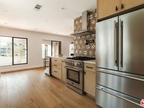 3936 Olmsted Avenue, Los Angeles CA 90008