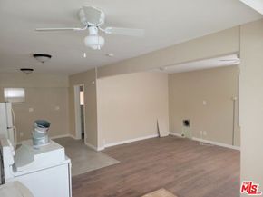 702 CEDAR Avenue, Long Beach CA 90813