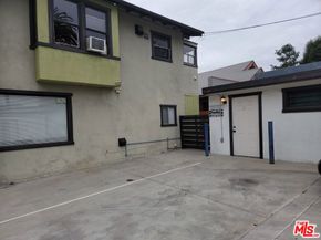 702 CEDAR Avenue, Long Beach CA 90813