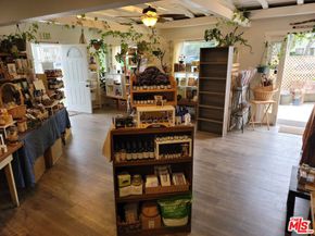 702 CEDAR Avenue, Long Beach CA 90813