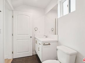 1185 Leighton Avenue, Los Angeles CA 90037