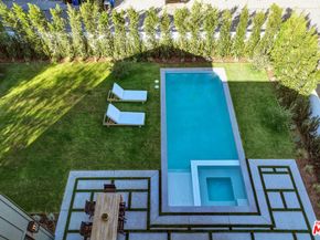 11729 Hartsook Street, Valley Village CA 91607