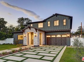 11729 Hartsook Street, Valley Village CA 91607